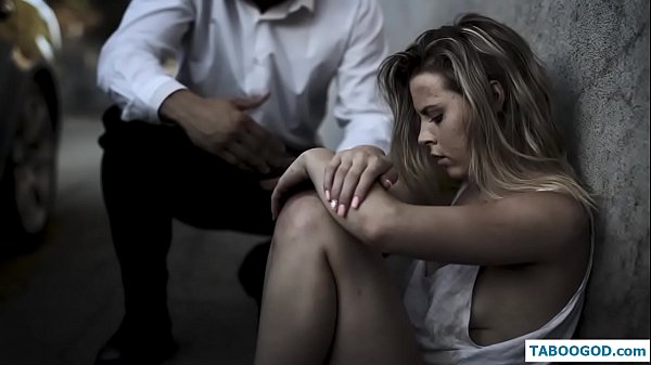 Kinky historias: adolescente sin hogar